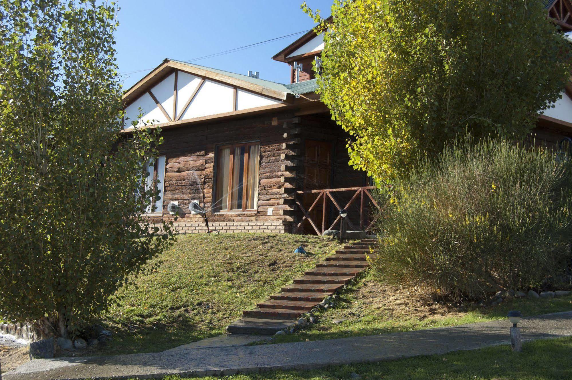 Cabanas Normana Inn El Calafate Exterior photo